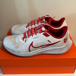 Nike Pegasus 40 BTC BowermanTC running shoes men’s US10